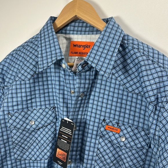 Wrangler Men’s Flame Resistant CAT2 Authentic Western Work shirt XXL REG. NWT. - Picture 2 of 13